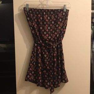 Romeo + Juliet Couture Small Romper